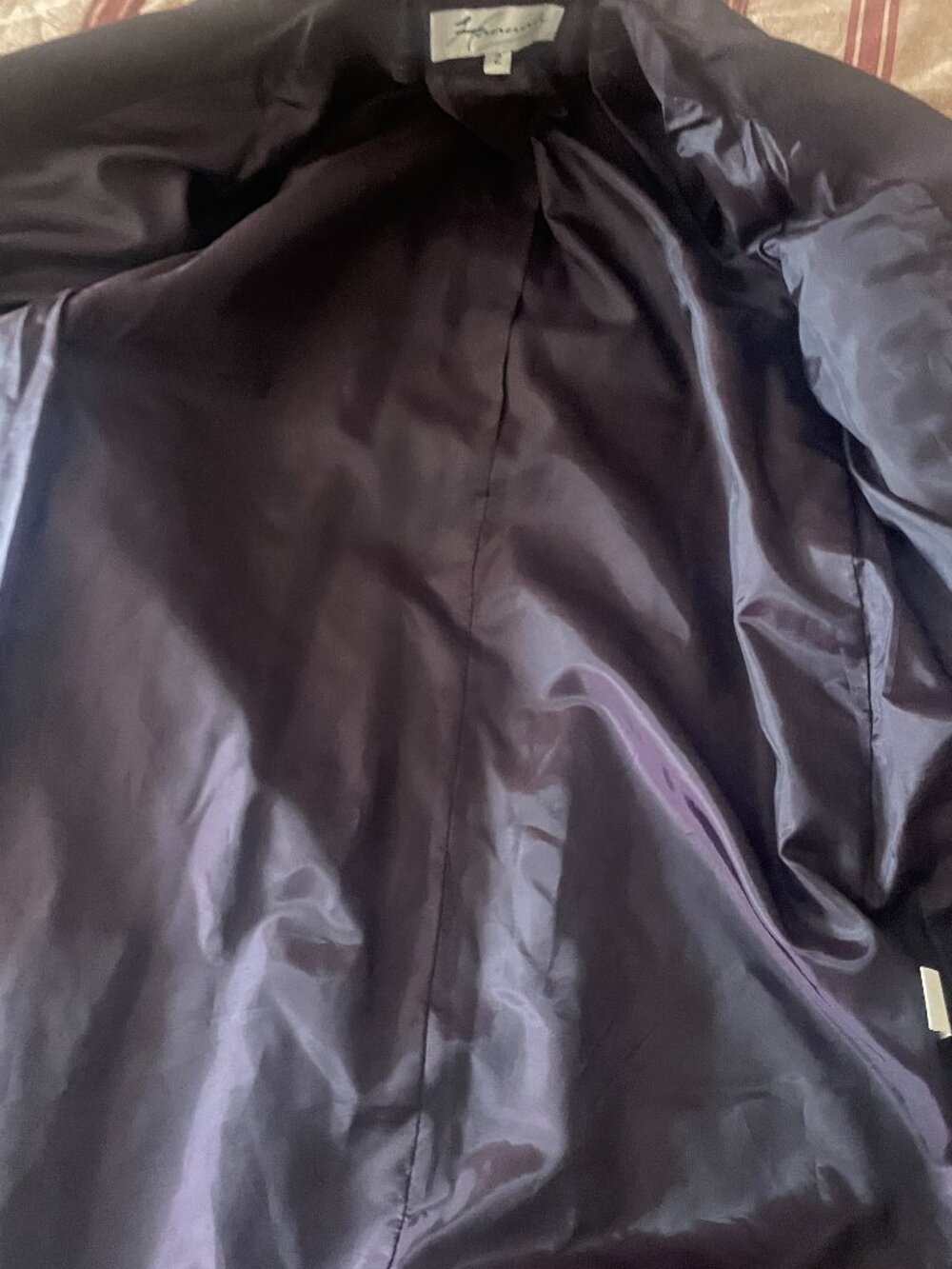 Hannah Coat Size 2 Burgundy, fully lined, lightweight Extra Long - Picture 10 of 13